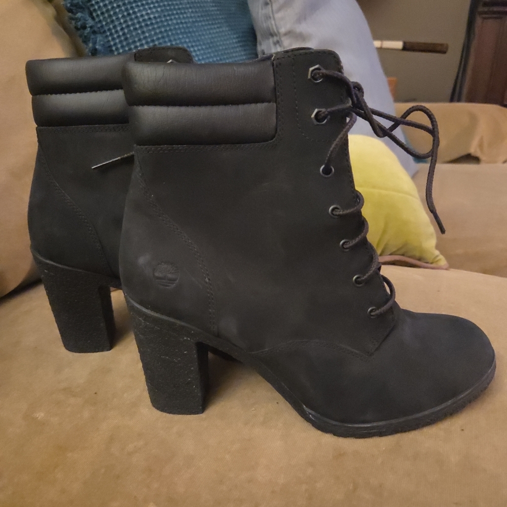 Timberline 4 Inch Ankle Black Lace Up Boots. Repellant,Ortholite 9.5